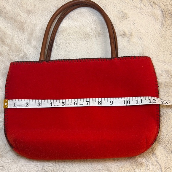 Elegant Red Tote with Brown Handles - Picture 10 of 11